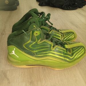 Nike Green Basketball Shoes